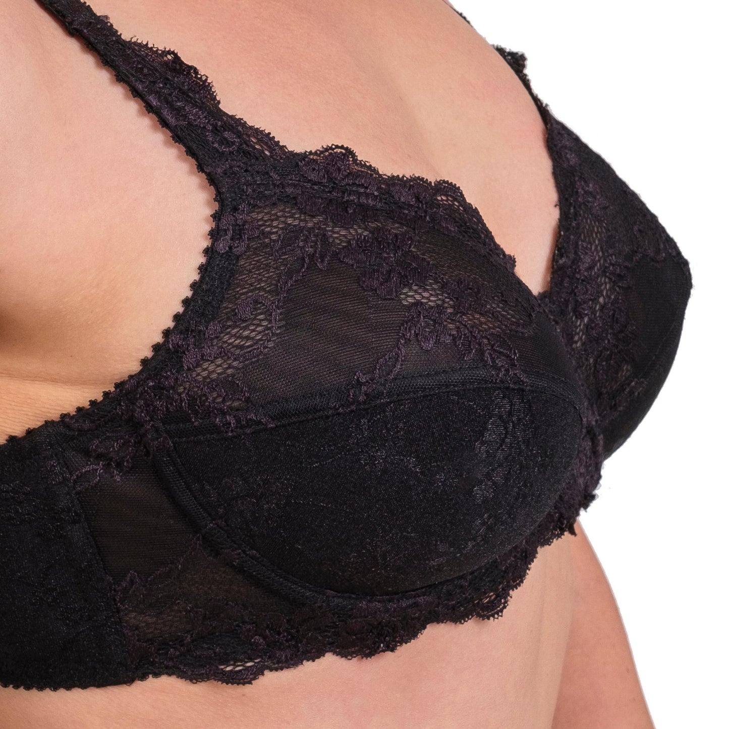 Lace Full-Coverage Underwire Bra – Adjustable Straps, Breathable Fabric & Elegant Everyday Support (White, Skin, Black)